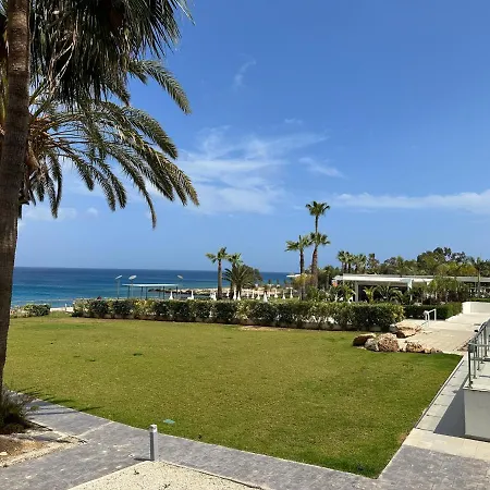 Coralli פרוטאראס