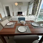 Apartment Coralli *